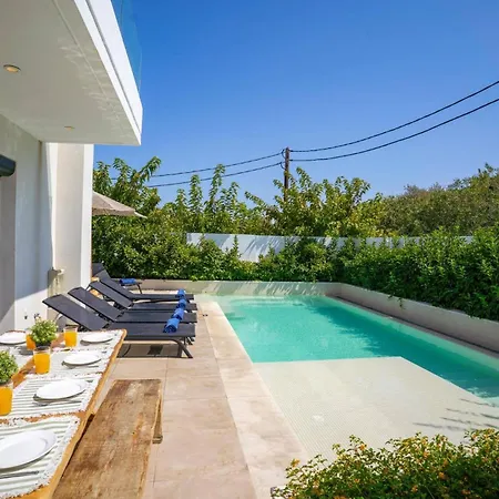 Vila Thalassa Ixia By