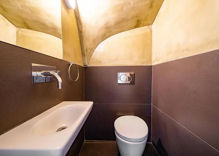 Thalassa Ixia By فيلة *