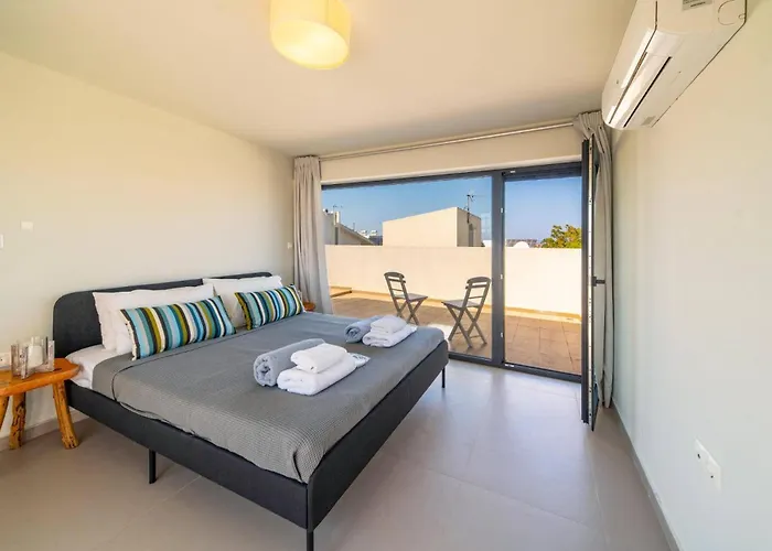 Thalassa Ixia By * Ialysos (Rhodes)